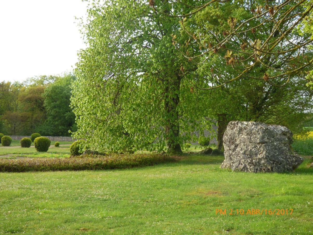 Chateau De Montrame Soisy-Bouy Eksteriør billede
